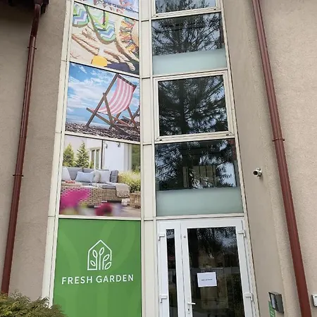 Hama Fresh Garden Wellness Apartman * שיופוק